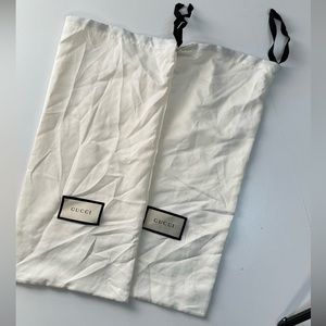 Gucci shoe bags. Color: Cream